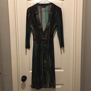BCBGMaxAzria pattern wrap dress Size S